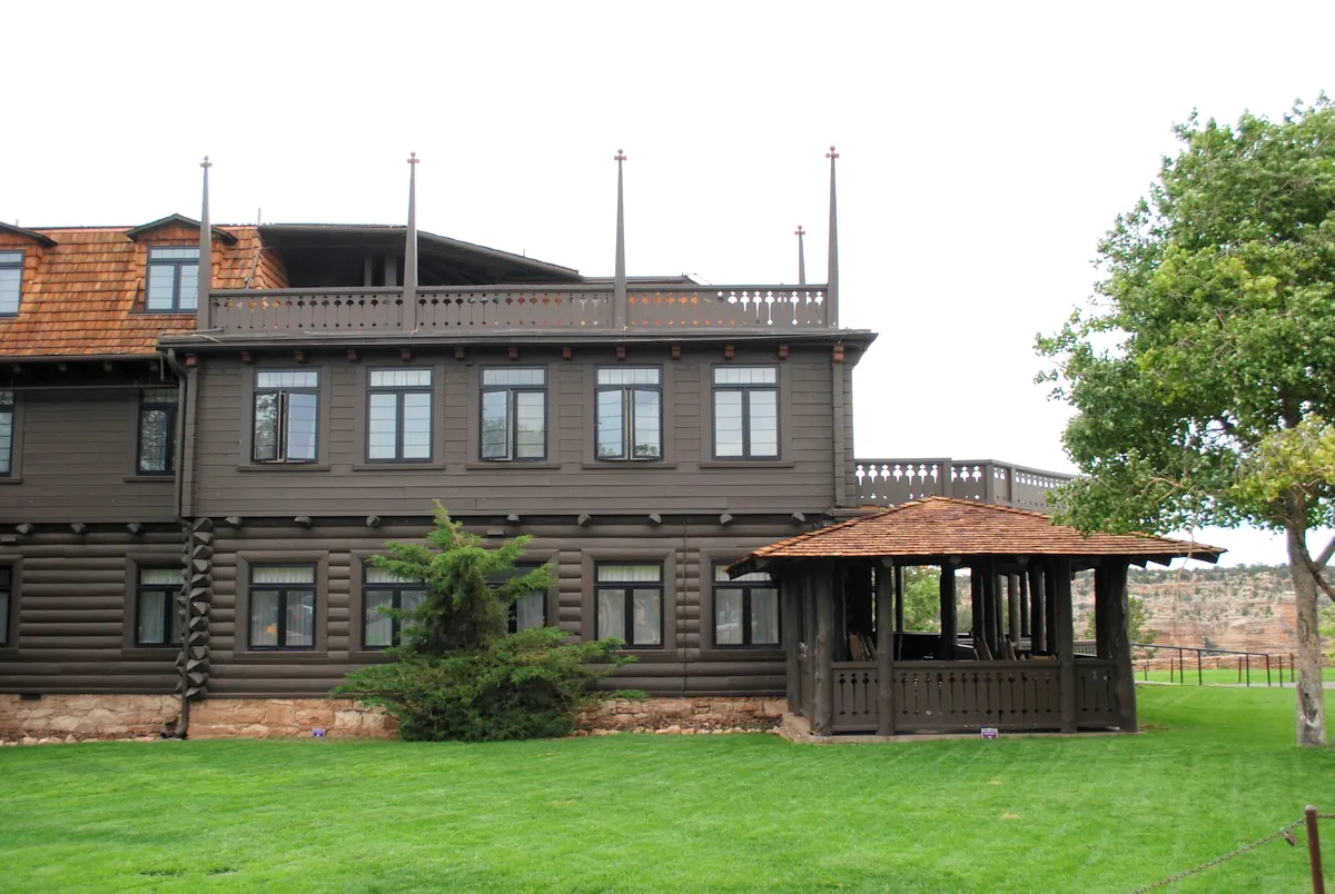 El Tovar Hotel in Grand Canyon Village